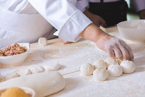 兰州学面点的专业学校