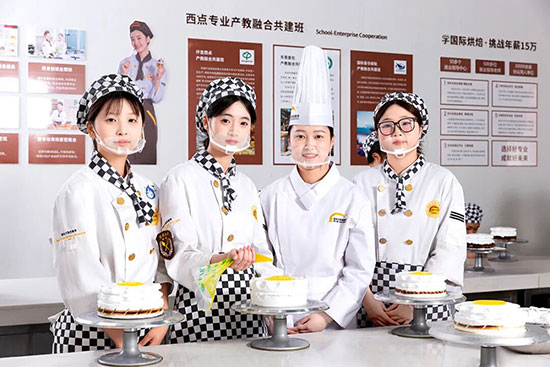 选厨师学校怕掉坑？甘肃靠谱学厨攻略，帮孩子选对不后悔