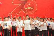 “壮丽70年 唱响新时代”甘肃新东方文艺汇演