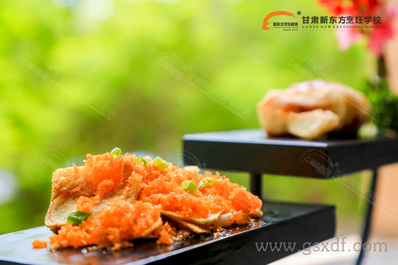 甘肃新东方<a href='http://m.gsxdf.com/' target='_blank'><u>烹饪学校</u></a>土豆全宴作品8