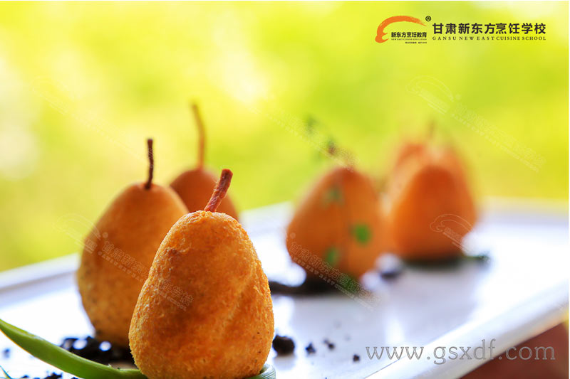 甘肃新东方<a href='http://m.gsxdf.com/' target='_blank'><u>烹饪学校</u></a>土豆全宴作品2