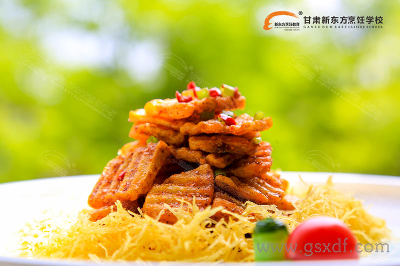 甘肃新东方<a href='http://m.gsxdf.com/' target='_blank'><u>烹饪学校</u></a>土豆全宴作品11