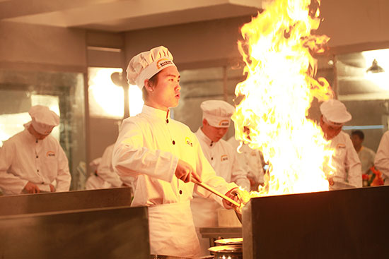 <a href='http://m.gsxdf.com/' target='_blank'><u>新东方烹饪</u></a>得到社会各界认可