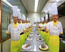 到甘肃新东方烹饪学校学厨师有什么要求？