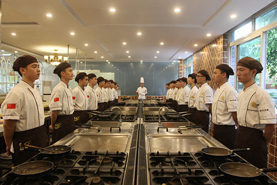 新东方<a href='http://m.gsxdf.com/' target='_blank'><u>烹饪学校</u></a>可以学西餐吗