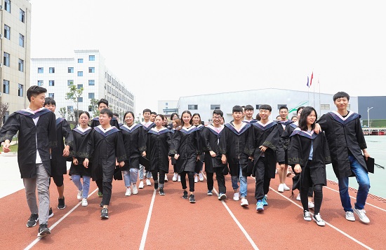 陕西新东方<a href='http://m.gsxdf.com/' target='_blank'><u>烹饪学校</u></a>