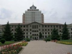 <b>兰州高新科技学校</b>