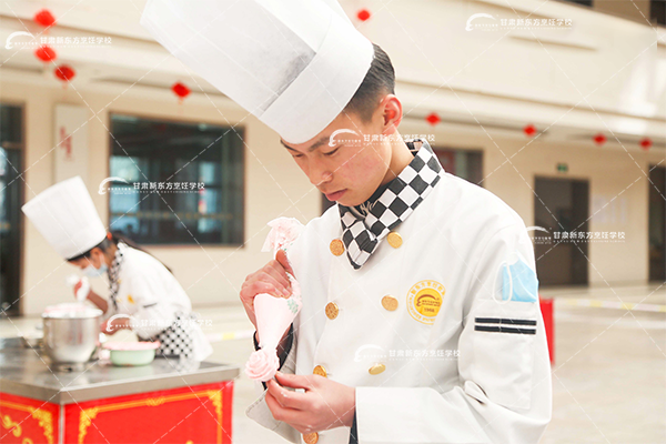甘肃新东方<a href='http://m.gsxdf.com/' target='_blank'><u>烹饪学校</u></a>