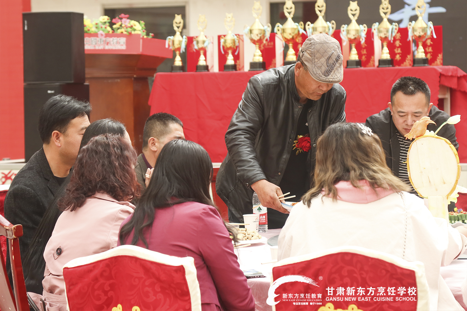 甘肃新东方家长见面会