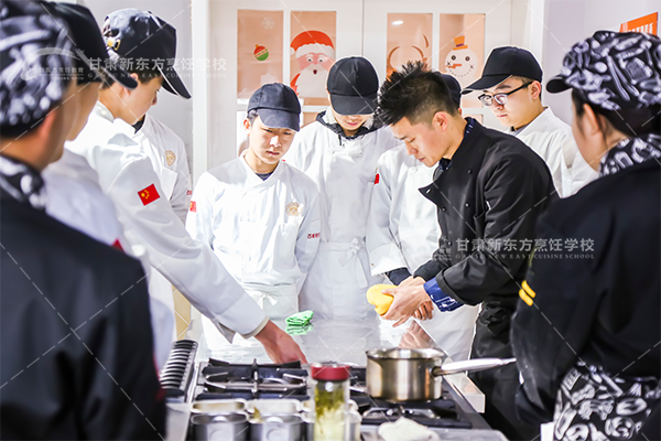 甘肃新东方<a href='http://m.gsxdf.com/' target='_blank'><u>烹饪学校</u></a>单招