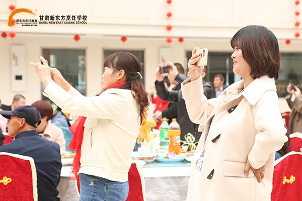甘肃新东方<a href='http://m.gsxdf.com/' target='_blank'><u>烹饪学校</u></a>