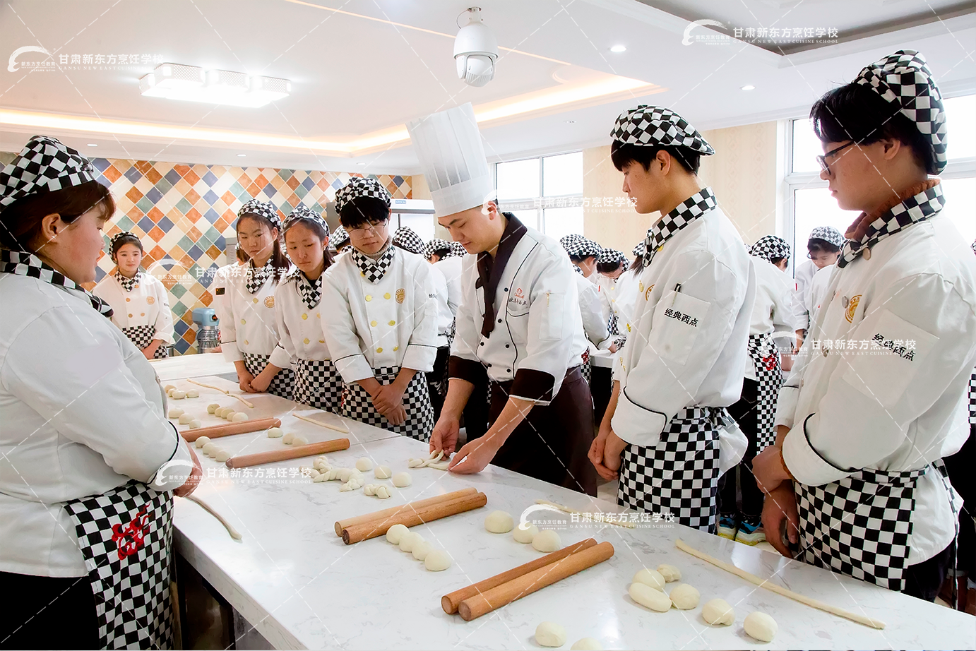 甘肃新东方<a href='http://m.gsxdf.com/' target='_blank'><u>烹饪学校</u></a>