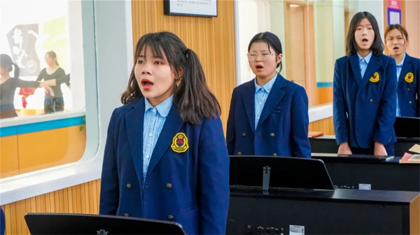 初高中毕业生学幼师