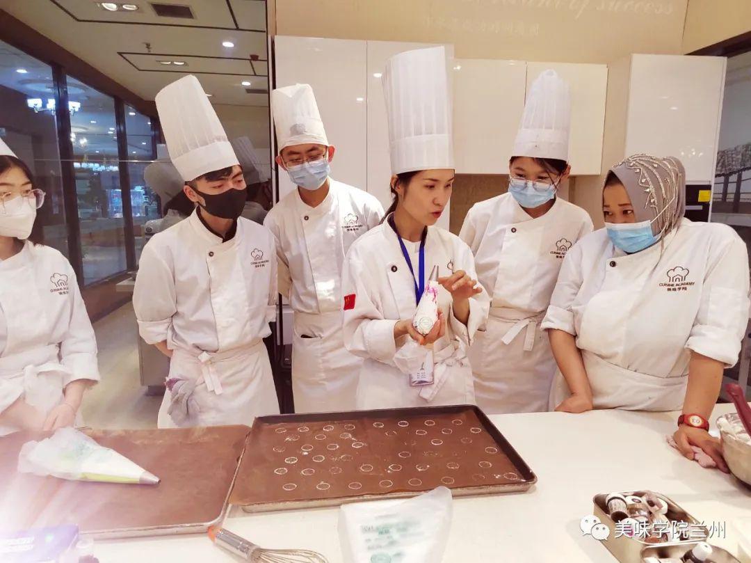 从美味学院毕业，让你未来皆可期！