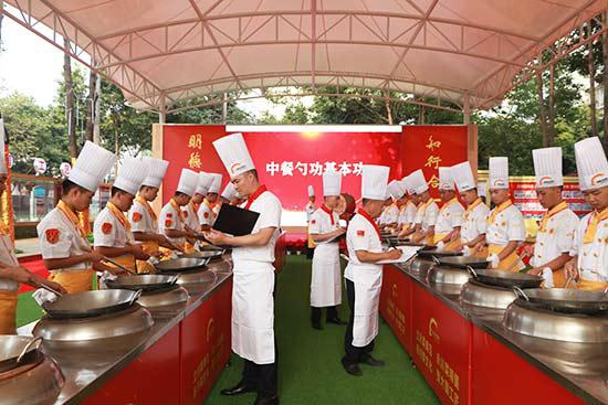 初中生读新东方烹饪学校有哪些优势