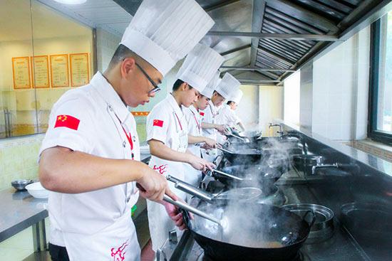 <b>新东方烹饪学校学厨师毕业后工资高吗</b>