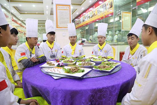 新东方烹饪学校学厨师怎么找工作