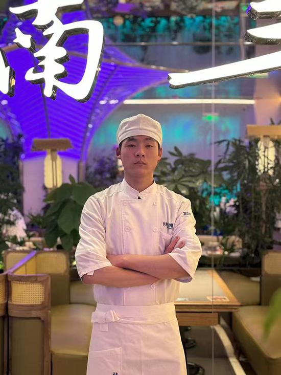 郝荣江：从校园到职场，追梦路上的不懈奋斗