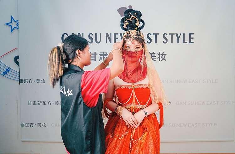 美容美发与化妆作品