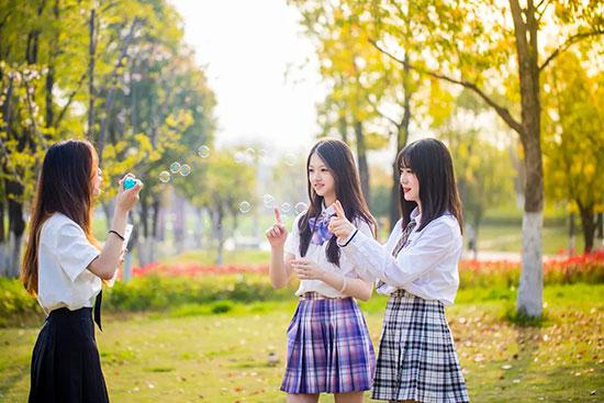 甘肃新东方高级技工学校8月14日-8月15日第一批新生开学集中报到，新程启幕等