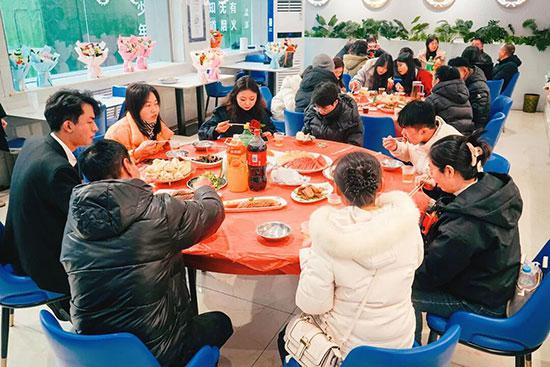 以爱相约，共赏成长|甘肃新东方高级技工学校家长会解锁技能盛宴与家校同心