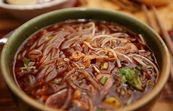 白家肥肠粉图片