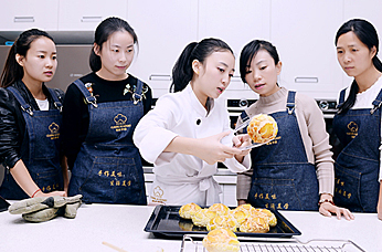西点创业班