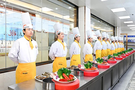 甘肃<a href='http://m.gsxdf.com/' target='_blank'><u>学厨师</u></a>找哪