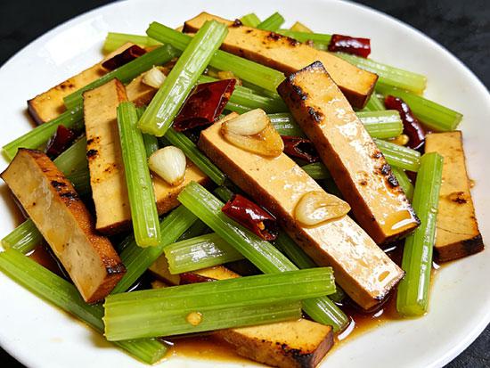 芹菜炒香干怎么做